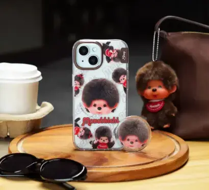 現貨🇹🇭 Monchhichi 可愛復古風 iPhone Magsafe 手機殼｜附手機支架(白)/手機吊繩(紅)